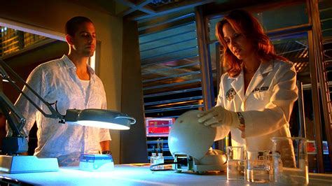 Watch CSI: Miami Season 5 Episode 18: Triple Threat - Paramount+ Australia