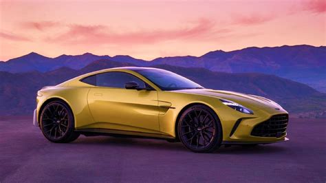 At ₹3.99 Crore, Aston Martin Launches Vantage 2024 With Top Speed of ...