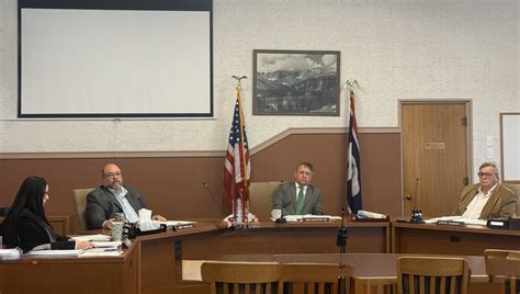 Jo Co Commission Awards Second Year Scholarship – Sheridan Media