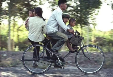 80年代的中国 还是个自行车王国