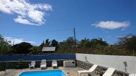 AUBERGE PAILLE EN QUEUE (Mauritius/Flic En Flac) - Guesthouse Reviews ...