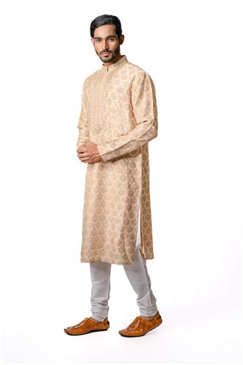 Peach Tussar Printed & Embroidered Kurta Set – krishnamehtas