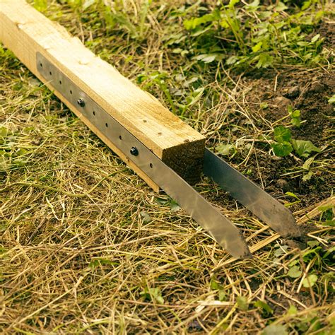 Fence Post Repair Brackets - Pair of Steel Stakes