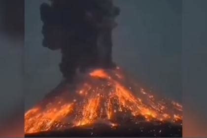 Noticias hoy: VIDEO de erupción de volcán Krakatoa en Indonesia ...