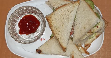 Srimayee Mukhopadhyay দ্বারা ভেজ স্যান্ডউইচ (Veg Sandwich Recipe In ...