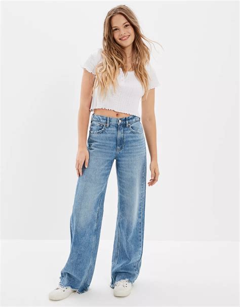 AE Super High-Waisted Baggy Wide-Leg Jean | American Eagle
