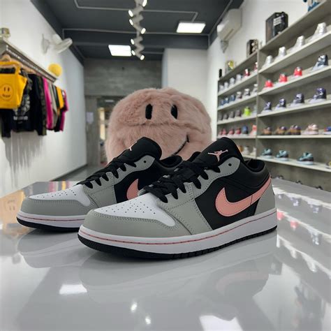 Sneakerheads, Here Are Bengaluru’s Top Sneaker Store To Need To Shop ...