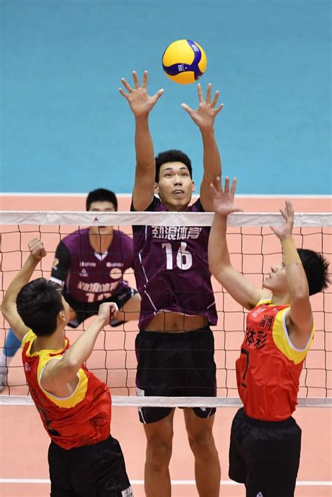 中国十大最帅排球男运动员 于垚辰第一，第八被称为“排球男神”(3)_排行榜123网