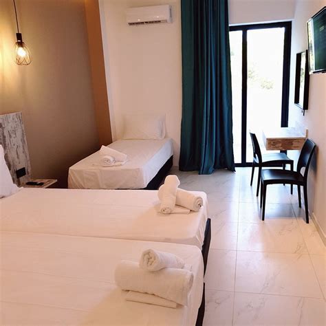 EVITA BLUE HOTEL (Xylokastro) - Hotel Reviews, Photos, Rate Comparison ...