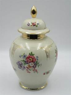 vaso di porcellana vaso porcellana di johann seltmann bavaria antiquariato vaso di porcellana vaso porcellana di johann seltmann bavaria antiquariato