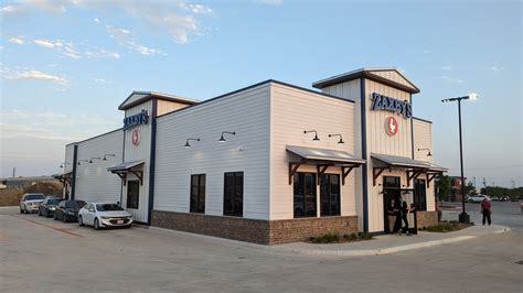 A second Zaxby's location is now open in San Antonio