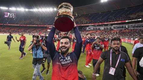 Virat lifting his maiden IPL title after 18 years to SRK winning 1st ...