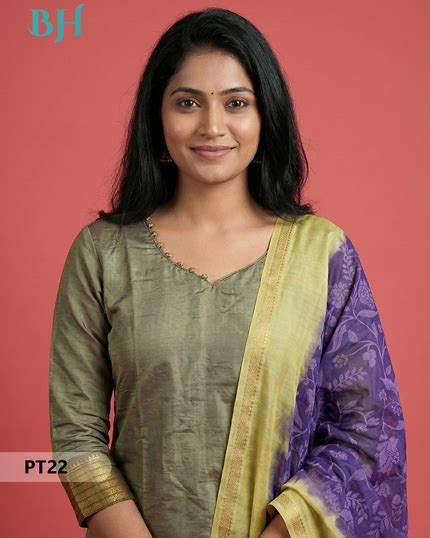 Bhavana Handlooms | Traditional Handwoven Fabrics & Crafts