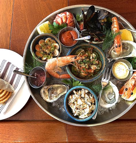 National Oyster Day | dosage MAGAZINE