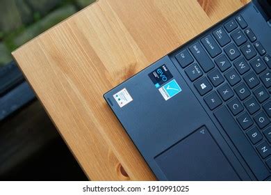 Intel Laptop 的图像结果