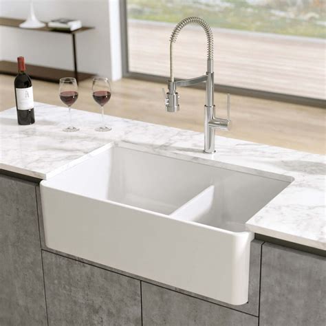 Latoscana 33" Fireclay Farmhouse Sink, 60/40 Double Bowl, White, LTD33 ...