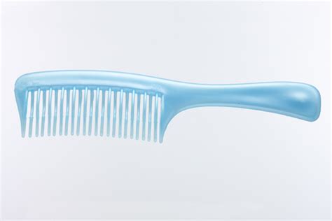 Plastometal Designer Combs - An ISO - 9001 Certified Company