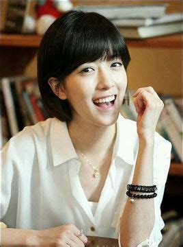 组图:微笑公主韩孝珠担任网游广告模特 --中关村在线