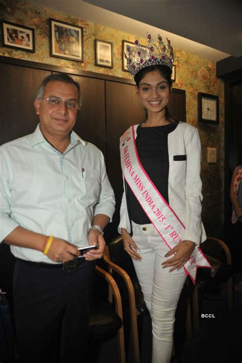 fbb Femina Miss India 2015 first runner up Aafreen Vaz meets MNS chief ...
