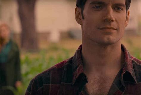 The New Justice League Trailer Teases A Glimpse Of Clark Kent