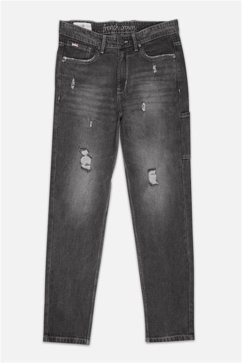 How to Dress For a Christmas Party? - A Fashionable Men’s Guide