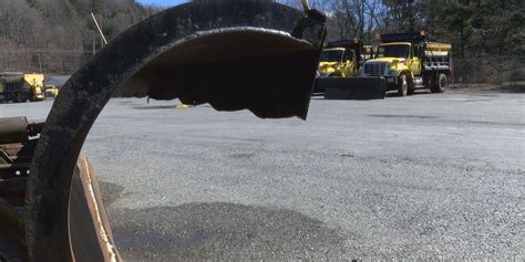 Charlotte area prepares early for snow