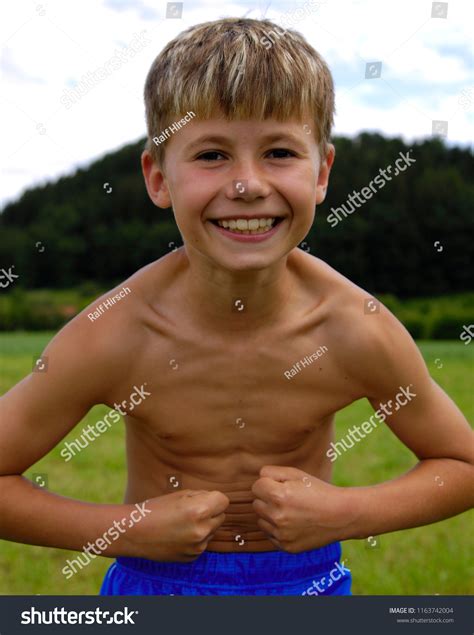 Rezultat imagine pentru Muscular Child