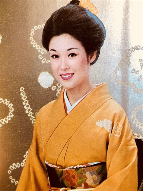 若尾文子 1975年 | 大 女優, 映画スター, 昭和 女優