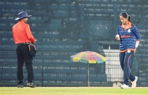 Baroda All-Rounder Kesha Patel knocks the Door of Indian Cricket and ...