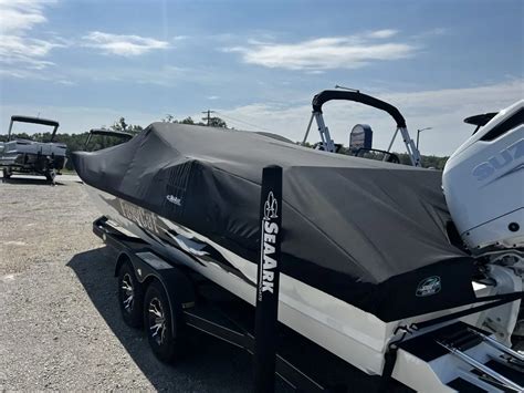 Custom Boat Covers - Straightline Aurora Canvas