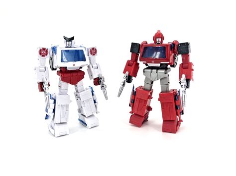 Transformers Studio Series SS 86-23 Ratchet In-Hand Images ...