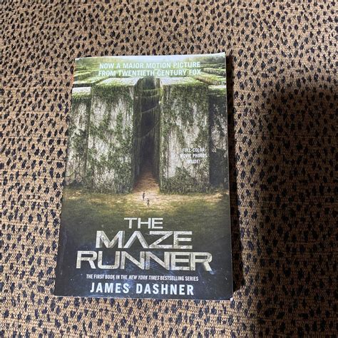 The Maze Runner (Maze Runner, Book One) by James Dashner