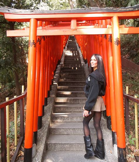 Aly Eckmann | i cried in a ramen shop today because the walls were covered in wonky cartoon art ...