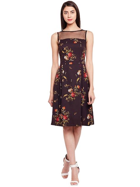 Buy Wisstler Women's Black Poly Crepe Floral Print Pleated Dress Size ...