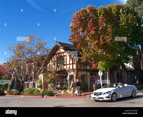 Ocean avenue carmel hi-res stock photography and images - Alamy