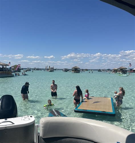 Crab Island Captained Boat Rentals in Destin (8-20 Guests) | Captained ...