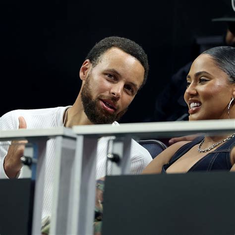 Hallmark's Christmas Island (2023): Release Date, Cast, Plot - Parade