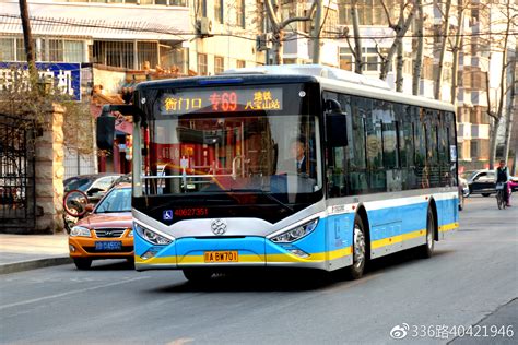 上海【218路公交车】新款申沃纯电动车进站出站