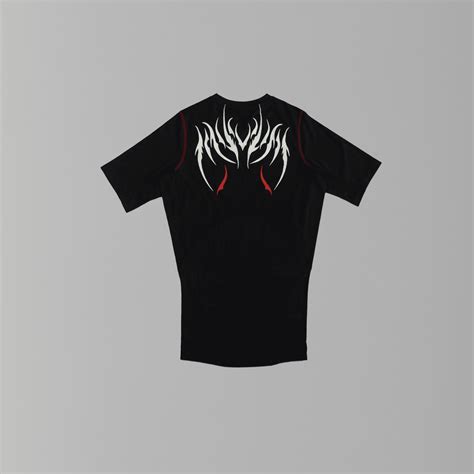 Best men's Compression For Gym Workout | Invicoros Compressions ...