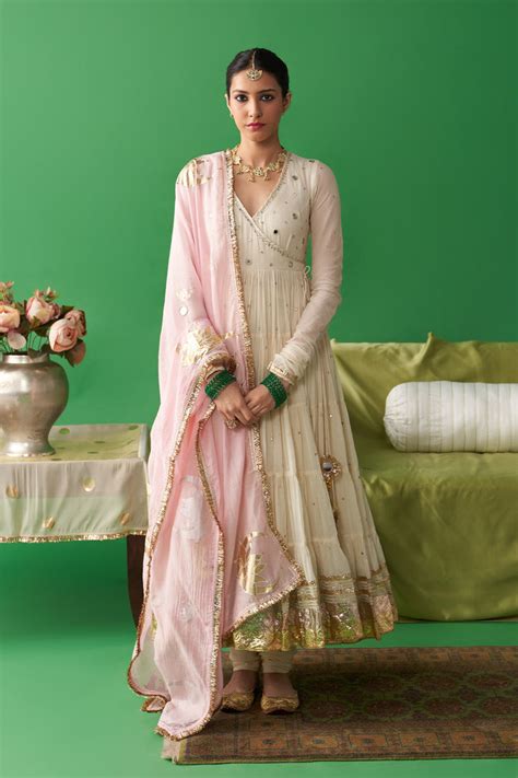 NEW ARRIVALS | Ridhiiee Suuri