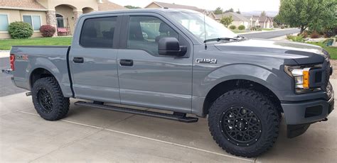 Got the new wheels, tires and running boards installed. Vision Rocker ...