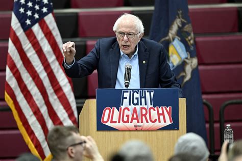 Drawing huge crowds, Bernie Sanders steps into leadership of the anti ...