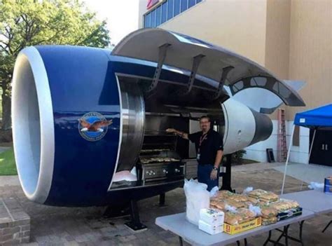Boeing 757 Engine Becomes A Massive BBQ Grill With Delta Techs ...