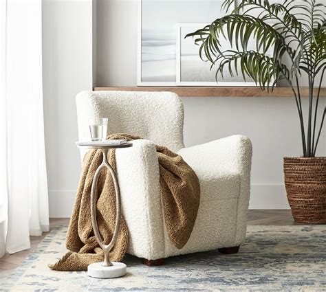 Cozy Teddy Faux Fur Throw Blanket