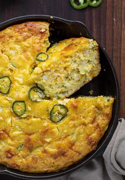 Jalapeno Cheddar Cornbread - I Am Homesteader