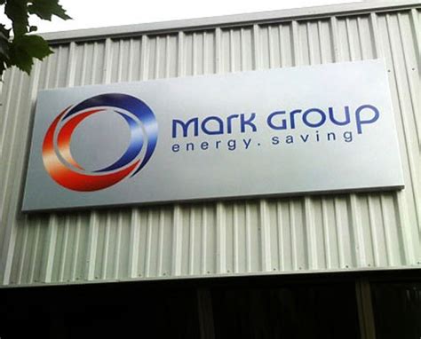 Metal Signs 的图像结果