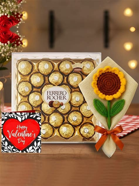 Buy | Valentine Gift Combo With Sunflower Bouquet T24 Chocolates ...
