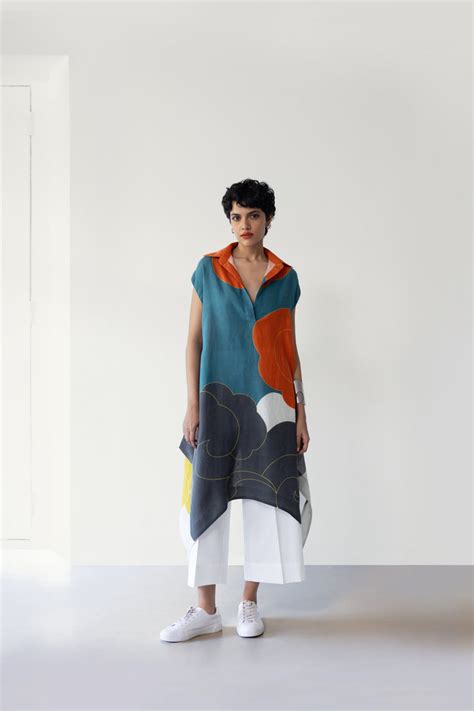 Linen Tunic – PAYAL KHANDWALA™