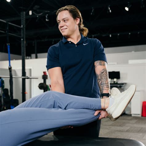 The Benefits of Assisted Stretching for Flexibility, Recovery, and Pain ...