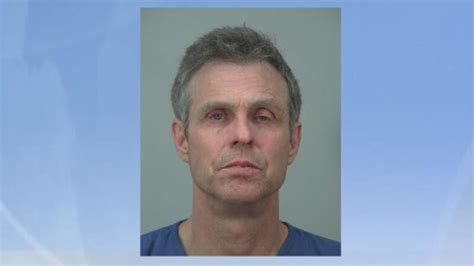 Man arrested at gun point in Madison zoo